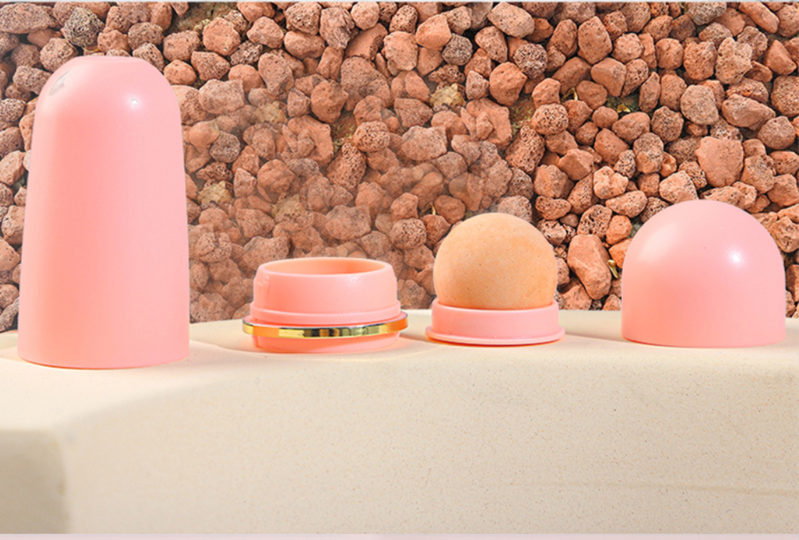 pink details Oil Absorbing Vocanic Roller - Image 9